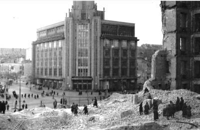 Взорванный Крещатик и Контрактовая: как выглядел Киев в 1946 году, архивные фото