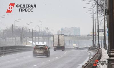 Грузовикам запретили въезд в Уфу из-за снегопада