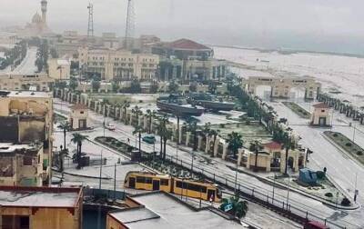 Египетский курорт засыпало снегом