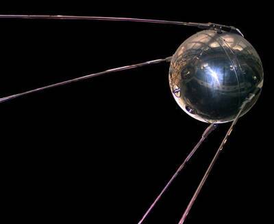 Почему в 1957 году СССР запустил первый искусственный спутник раньше срока - Русская семерка