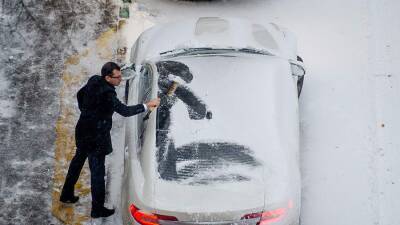 Автоэксперт рассказал о правилах подготовки автомобиля к морозам