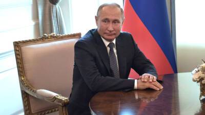Путин подписал указ о присуждении госнаград российским артистам, юристам, медикам и спортсменам