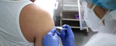 Минздрав внес вакцинацию от коронавируса в национальный календарь прививок