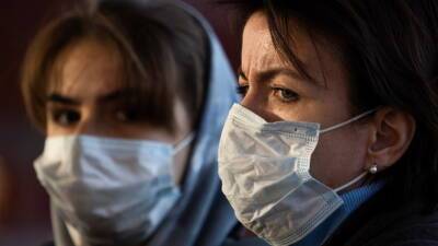 В Роспотребнадзоре сообщили о превышении эпидемических порогов по ОРВИ и гриппу