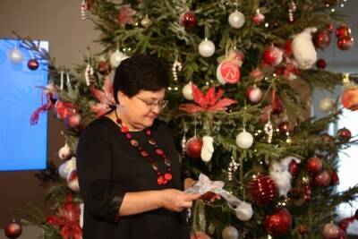 Глава Астрахани исполнит новогоднее желание 12- летней девочки