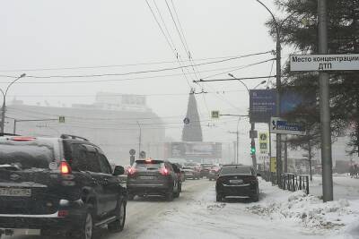 Новосибирск сковали 8-балльные пробки утром 21 декабря