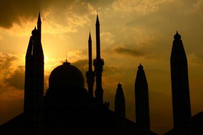 В Омске мечеть на Хмельницкого отдали в собственность мусульман
