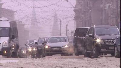 Рекордные для декабря морозы испытывают на прочность жителей европейской части России