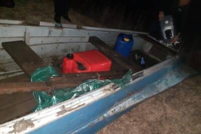 При опрокидывании лодки на Черной речке под Астраханью утонул человек