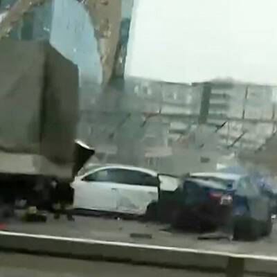 По уточненным данным, 13 автомобилей столкнулись на ТТК в Москве