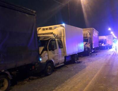 Массовое ДТП с грузовиками случилось на трассе М5 в Рязани