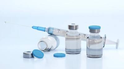 Минздрав разрешил вакцинацию детей против COVID-19