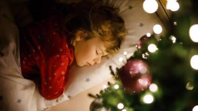 Детский сон в новогоднюю ночь: как не нарушить режим ребенка?