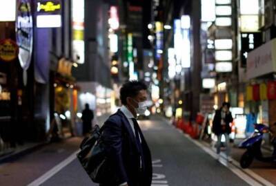 Япония продлевает на неопределенный срок въездные ограничения из-за "омикрона"