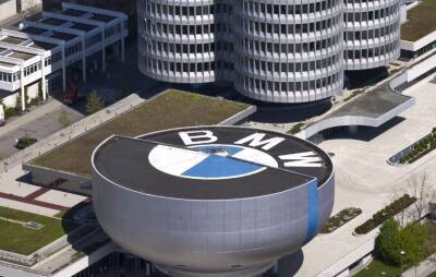 Запущенная в РФ программа BMW Signature позволяет арендовать роскошный седан
