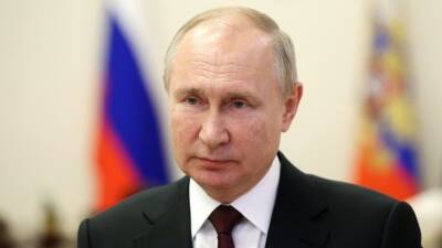 Путин обратился к участникам и гостям IV съезда ОНФ