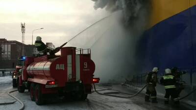 Очевидец рассказала о начале пожара в томском гипермаркете «Лента»