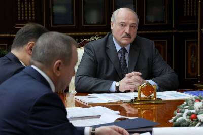 Лукашенко поручил правительству заняться регулированием цен