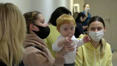 В российских регионах продолжается вакцинация для предотвращения заболевания коронавирусом