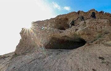 Над озером Ван нашли загадочную загадочную пещеру