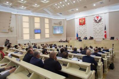 Депутаты Госсовета Удмуртии на заседании приняли решение увеличить число депутатов-одномандатников