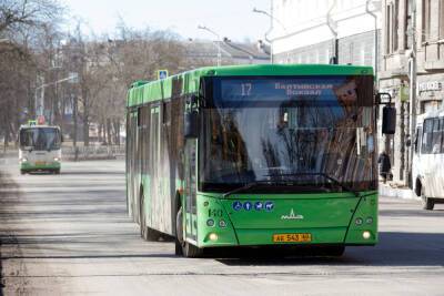 Более 30% городских автобусов в Пскове оборудованы для перевозки маломобильных граждан