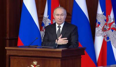 "Манипуляции США надоели": главные заявления Путина на встрече с военными