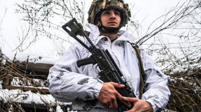 В зоне ООС ранен украинский военный