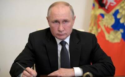 Путин заявил, что проблема в урегулировании конфликта на Украине связана с нежеланием Киева выполнять Минские соглашения