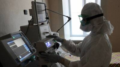 «Состояние всех пациентов стабильное»: в России выявлен 41 случай инфицирования «омикроном»