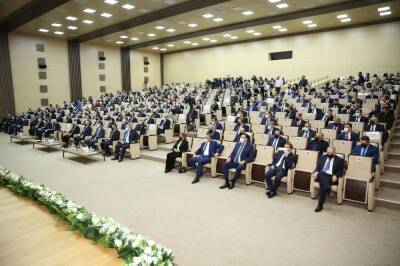 Бакинская высшая школа нефти SOCAR отметила свой 10-летний юбилей (ФОТО)