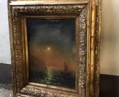 Неотреставрированную картину Айвазовского продают за 1,1 млн рублей на площади Минина и Пожарского