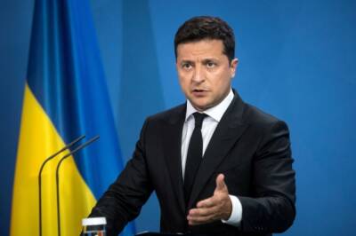Зеленский объявил о готовности Украины к режиму прекращения огня в Донбассе