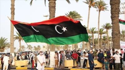 Сын ливийского диктатора Муаммара Каддафи пытается вернуться в политику при поддержке России