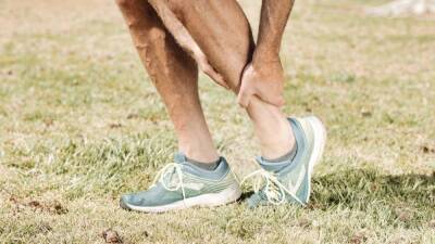 Ученые Сиднейского университета заявили о риске остеоартрита при неправильной ходьбе