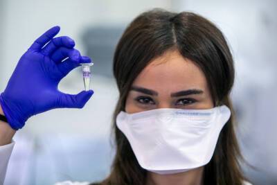 Израиль начинает четвертый этап вакцинации от коронавируса