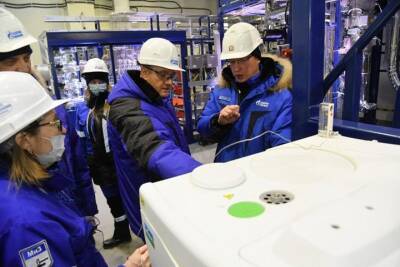 Первый в стране центр испытаний эффективности катализаторов нефтепереработки открылся в Омске