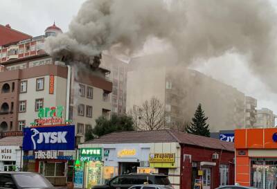 В ресторане Qoç ət в Баку произошел пожар (ВИДЕО)