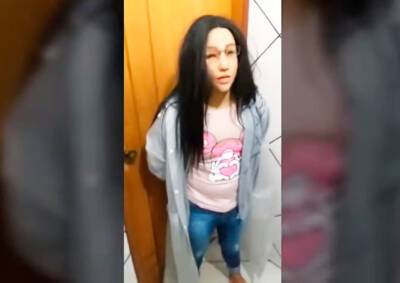 Преступник пытался сбежать из тюрьмы под видом дочери: видео