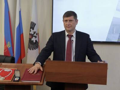 В Краснодаре спустя всего месяц после назначения задержали мэра-единоросса Алексеенко