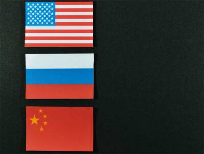 США нашли у себя «ужасную уязвимость», которая откроет окно возможностей для России и Китая