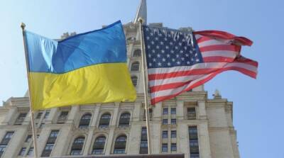 США и Евросоюз “торгуют” Украиной – эксперт