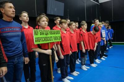 В ДНР стартовали соревнования по спортивной самостраховке