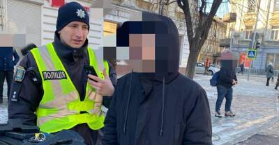 Во Львове 18-летний подросток требовал со школьников еженедельную «дань»