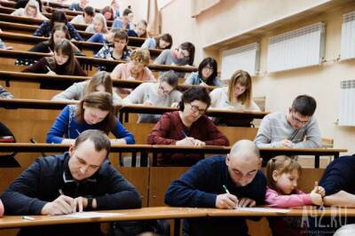 Стала известна оценка девятилетней студентки МГУ за экзамен по психологии