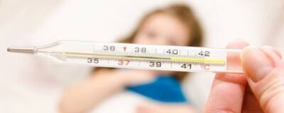 Педиатр Тугеева рассказала россиянам, как правильно сбивать температуру у ребенка