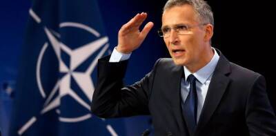 Лавров: Генсек НАТО не справляется, ему пора в отставку