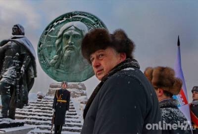 Благоверному князю: Как в Ленобласти в мороз памятник Александру Невскому открывали