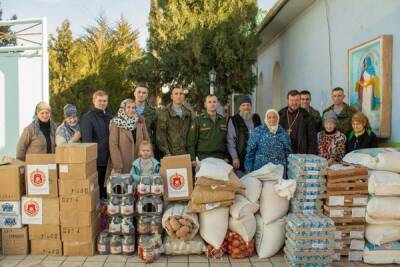 Российские военные провели благотворительную акцию в таджикском городе Турсунзаде