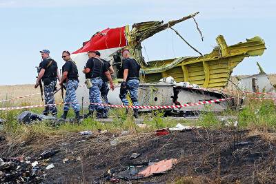 Лавров указал на несуразицы в деле MH17
